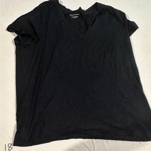 Black tee | Banana Republic | Large